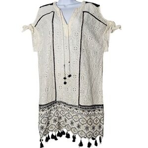 Hemant & Nandita White Eyelet Embroidered Dress M‎ Tassel Hem Boho Indian Made